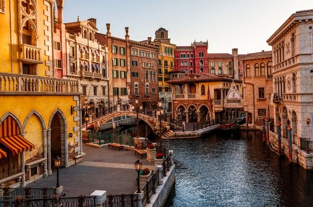 tokyo disneysea entrance