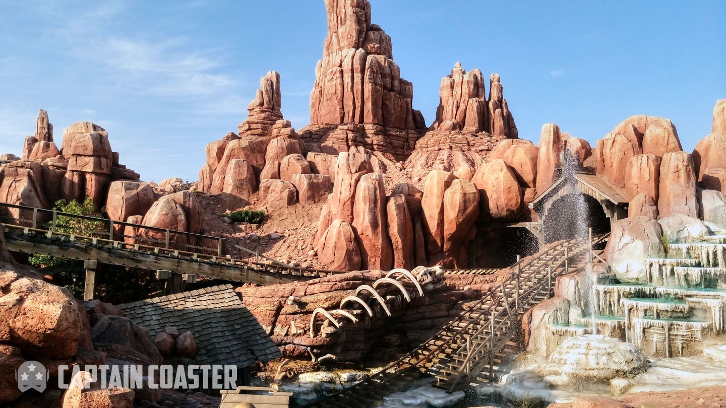 tokyo disneyland big thunder mountain